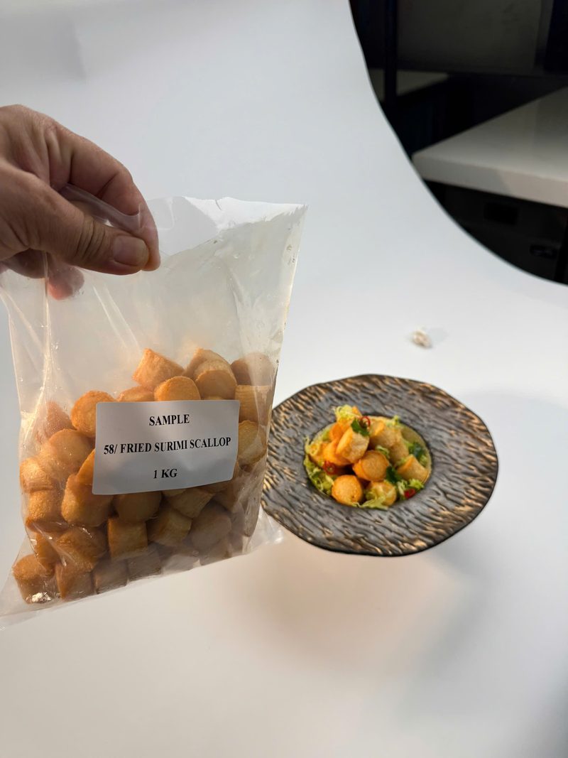 Chả cá mô phỏng sò điệp chiên